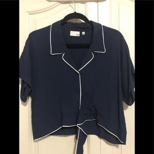 Wilfred’s Blue Crop Top